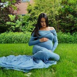 Motherhood photoshot dress